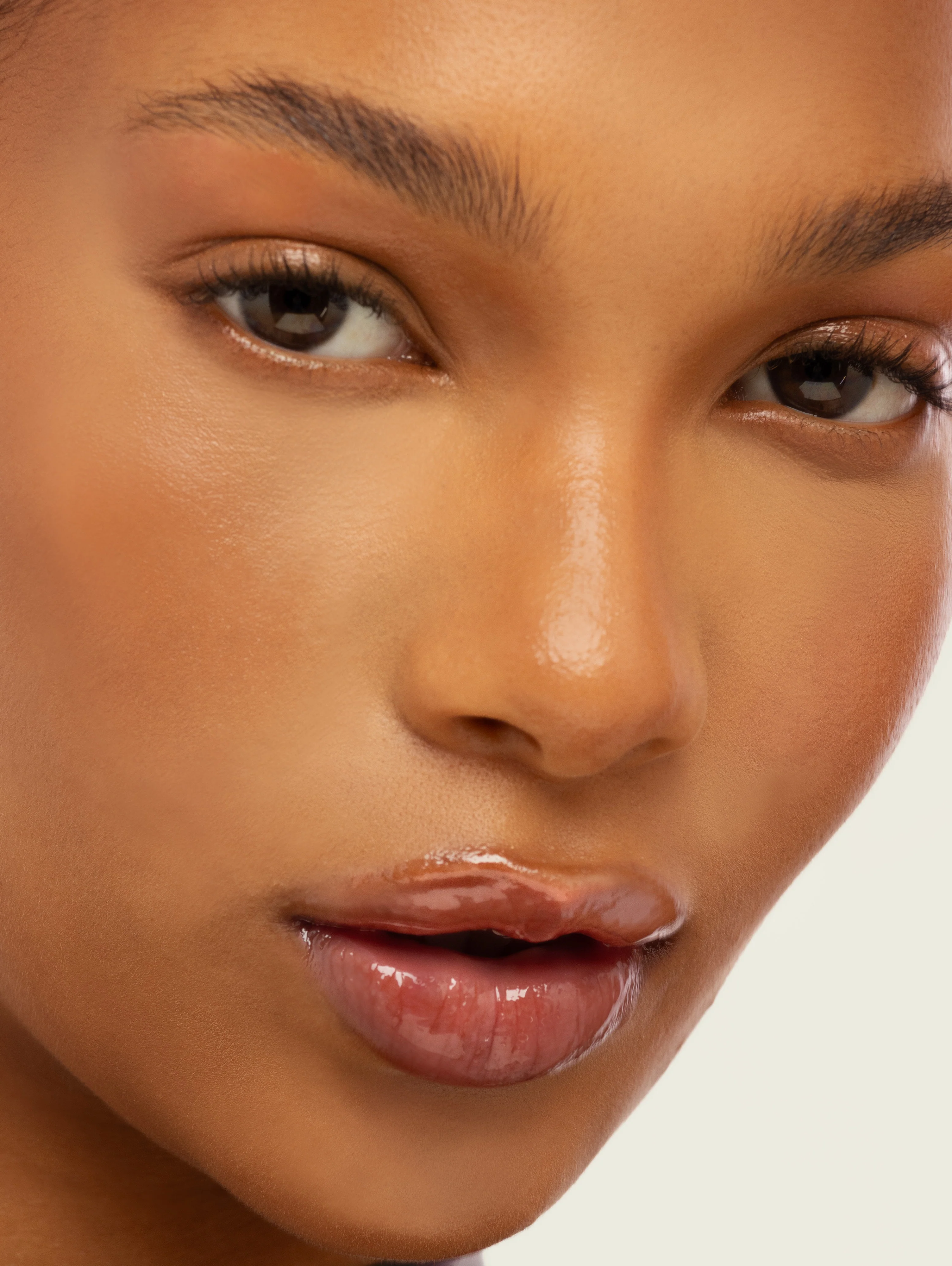 Lip Glaze - Image 23